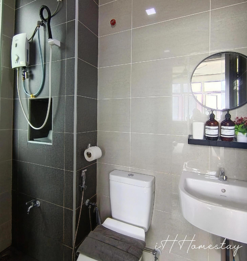 Bathroom 2, [Retro Games] D'Lagoon Austin  By iHHomes, Johor Bahru