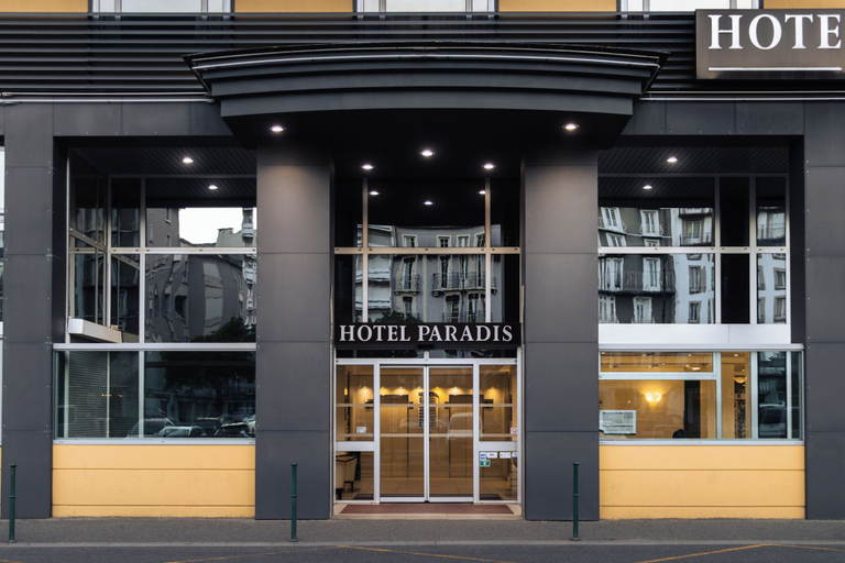 Others 1, Hotel Paradis, Hautes-Pyrénées