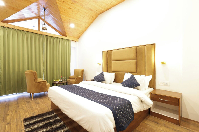 Room 3, Hotel Hyacinth Manali By RoyalCollection, Kullu