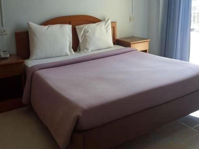 Bedroom 3, Ritzy House Hotel, Muang Chumphon