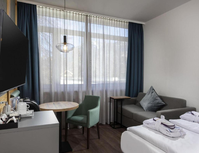 Bedroom 3, Mercure Hotel Garmisch-Partenkirchen, Garmisch-Partenkirchen