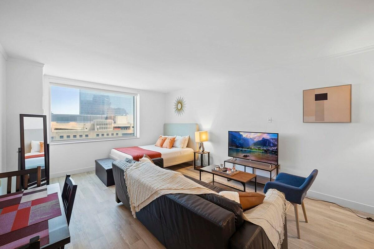 Bedroom 3, Sleep 4 Stylish Boardwalk CozySuites Studio, Atlantic