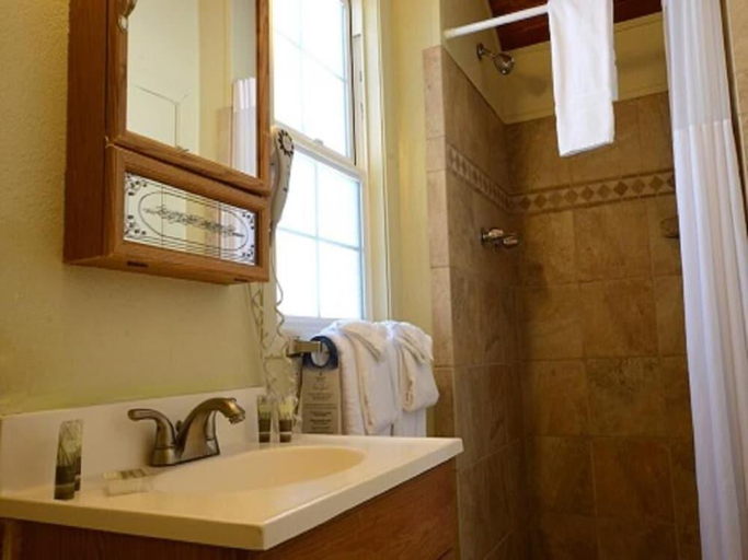 Bathroom 3, Zephyr Cove Resort, Douglas
