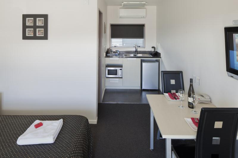 Others 5, 151 On London Motel & Conference Centre, Wanganui