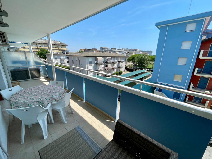 Others 2, Apartment For 4 People With Swimming pool, Venezia