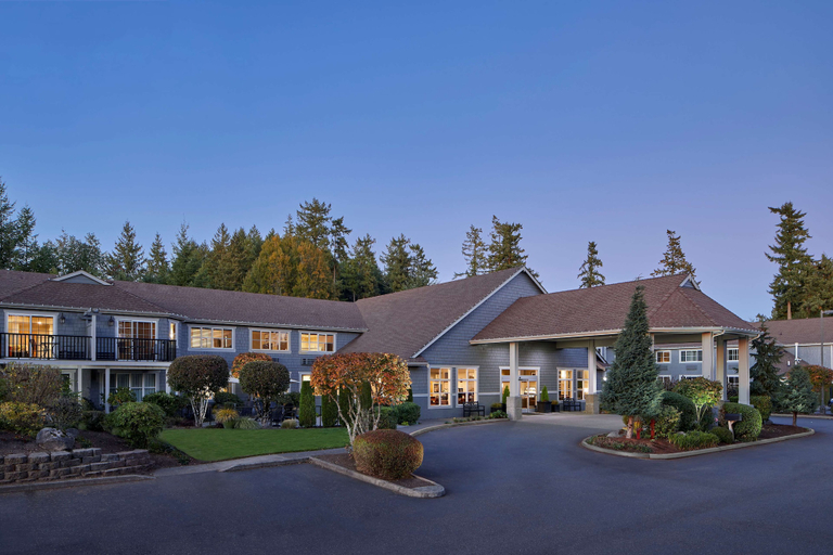 Exterior & Views 2, Best Western Wesley Inn & Suites, Pierce