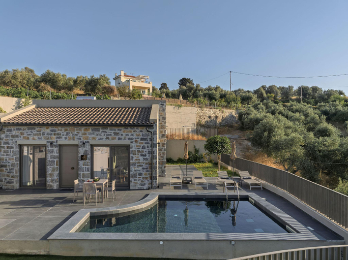 3, Villa Rea - With Private Heated Pool, Crete
