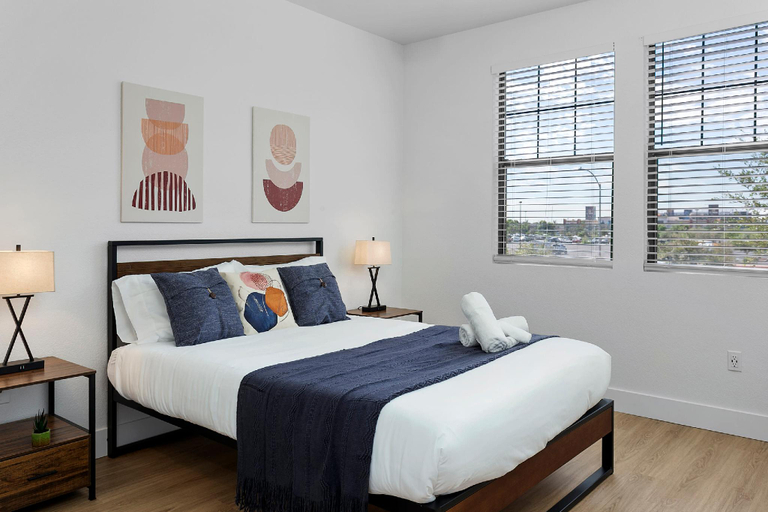 Bedroom 2, CozySuites Glendale by the stadium with pool 07, Maricopa