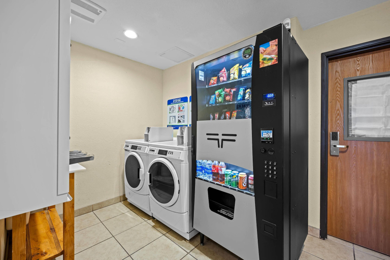 Others 5, Econo Lodge Inn & Suites Santa Fe South, Santa Fe