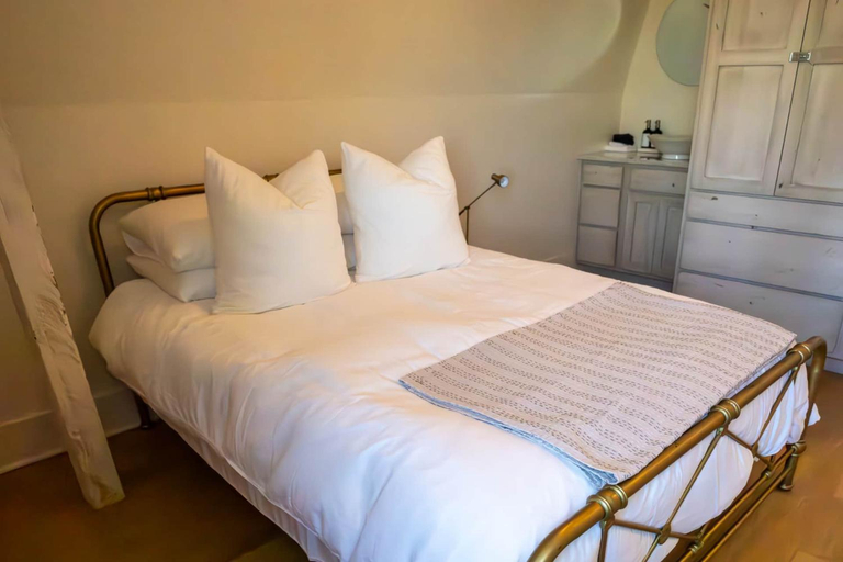 Bedroom, Lander Millhouse, Fremont