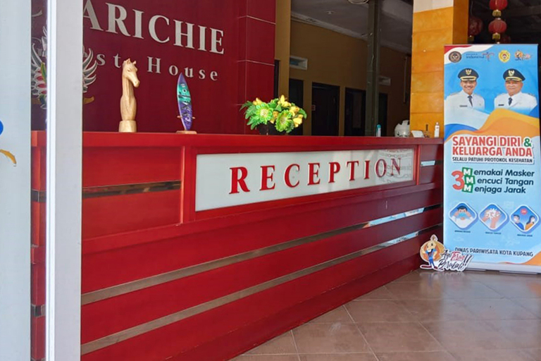 Lobby 2, SPOT ON 3605 Clarichie Guest House, Kupang