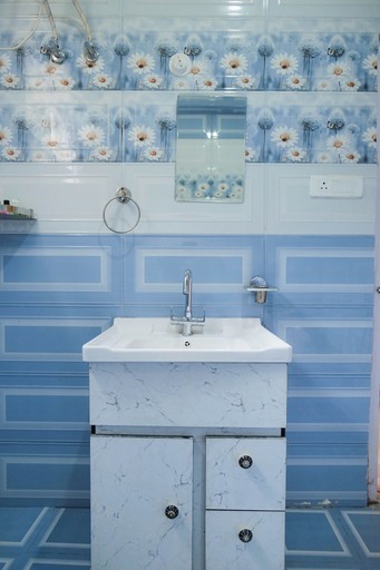 Bathroom 2, Tattva - By Shivaneel Hospitality, Kullu