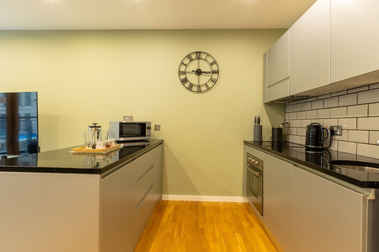 Room 5, The Close in Newcastle Upon Tyne, Newcastle upon Tyne