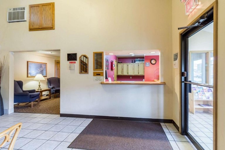 Others 4, Red Wing Inn and Suite, Goodhue