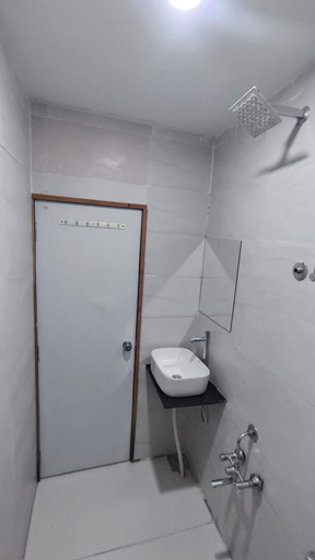 Bathroom 5, Hotel ICON, Ahmadabad