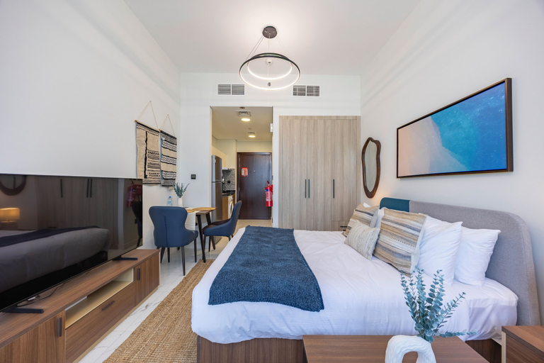 Room 3, Bloomfields Studio in The Gate- Masdar, Abu Dhabi City