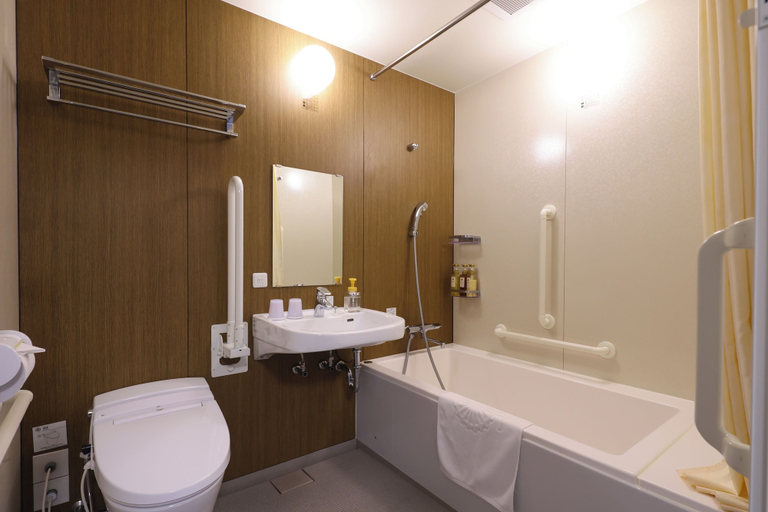 Bathroom 4, Silk Hotel, Iida