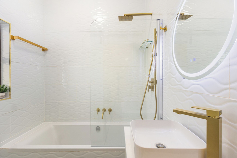 Bathroom 3, Modern 3-Bed Home with a Braai by CTHA, City of Cape Town
