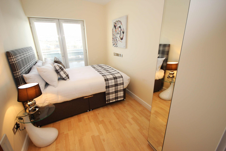 Room 2, The View in Newcastle Upon Tyne, Newcastle upon Tyne