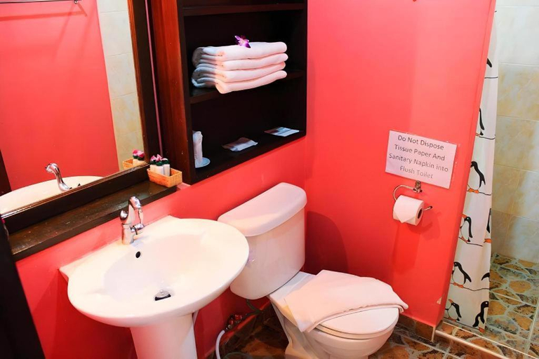 Bathroom 3, Rungaran De Challet, Cha-Am
