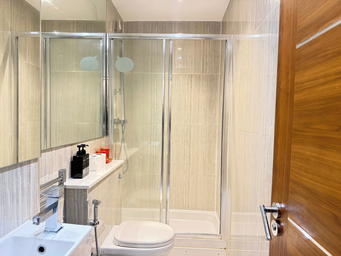 Bathroom 4, Easy Stays - Central Studios London, London