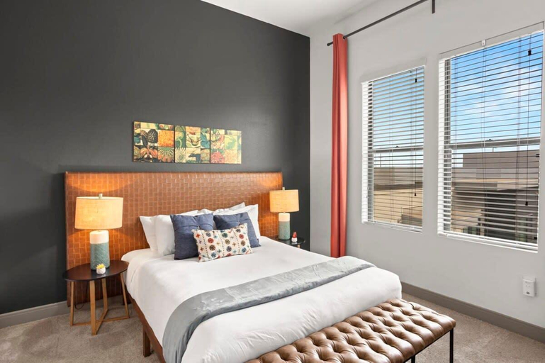 Bedroom 3, Modern Town Lake CozySuites, Maricopa