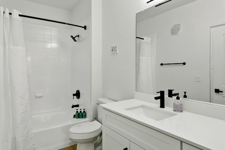Bathroom 5, CozySuites Glendale by the stadium with pool 07, Maricopa