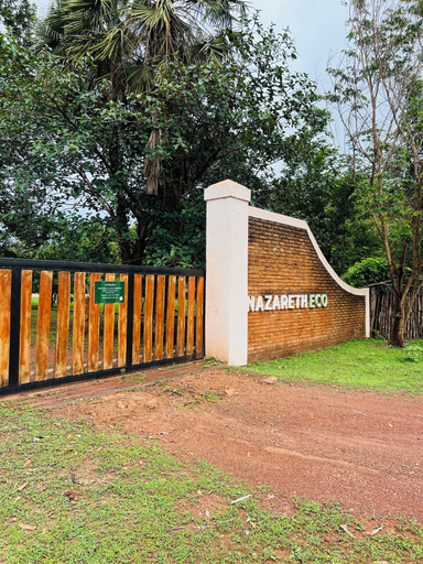 Property grounds 5, Nazareth Eco Hotel, José de Freitas