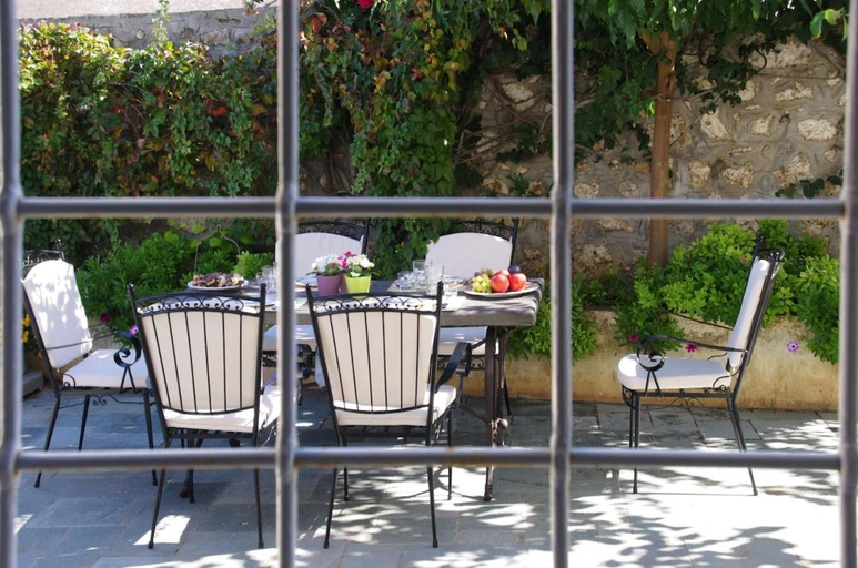 Others 2, Villa 1853, Spetses, Attica