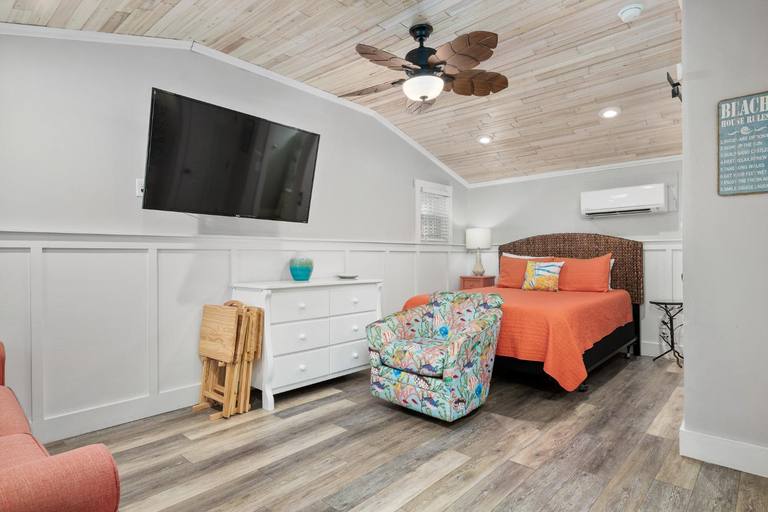 Others 4, Alister Trio three properties, Nueces