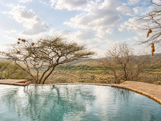 Pool, Nasuulu lodge, Isiolo North