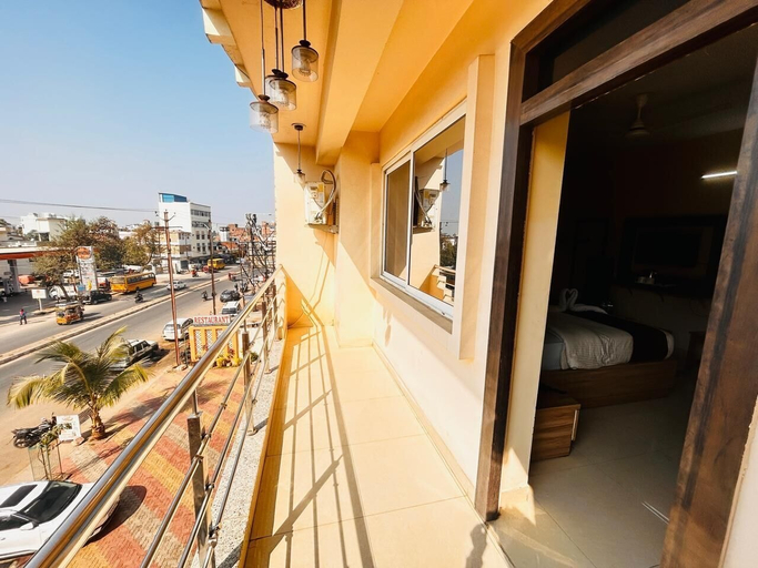Property grounds, Hotel Nageshwar Palace Rajgir, Nalanda