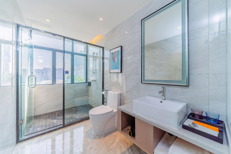 Bathroom, Kyriad Marvelous Hotel Huizhou Daya Bay BYD Technology Park, Huizhou