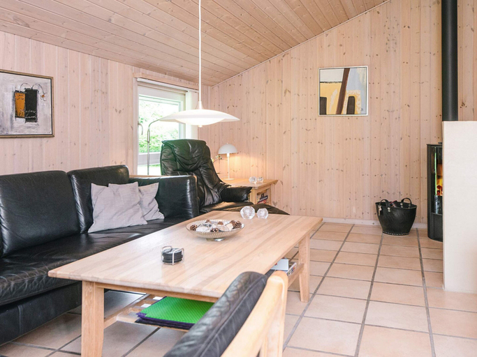 Others 4, 4 Star Holiday Home in Oksbol, Varde
