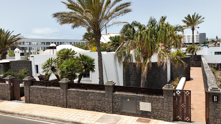 Others 3, Villa Mamma Mia 2, Las Palmas