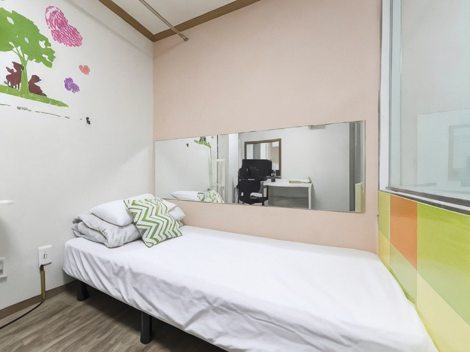 Bedroom 5, Hostel Metro, Dong-daemun