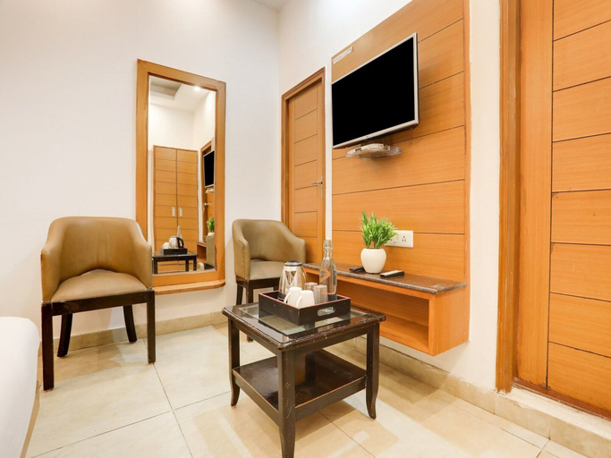 Room 5, Classic Villa Barlow, Dehradun