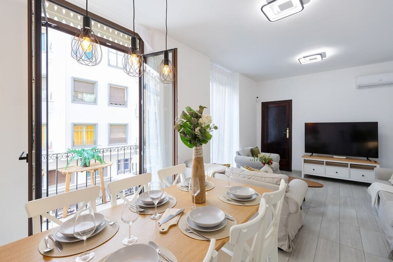 Interior 4, Elegance Cityscape by Fidalsa, Alicante