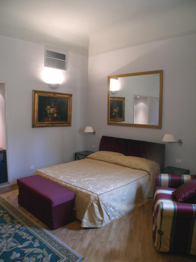 Bedroom 2, Tornabuoni Petite Suite, Florence