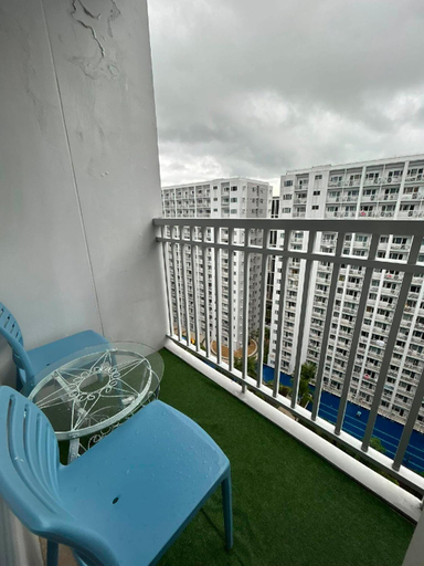 Others 3, MOA CONDOTEL , Pasay City