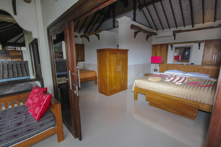 Bedroom 3, Rinjani Lodge, Lombok