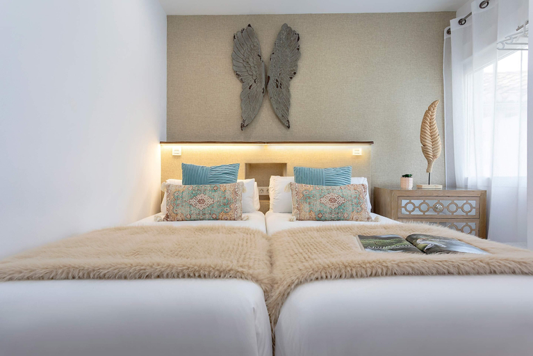 Bedroom 2, Prime Location, Cozy 2 Bedroom Apartment - Santo Cristo II, Granada
