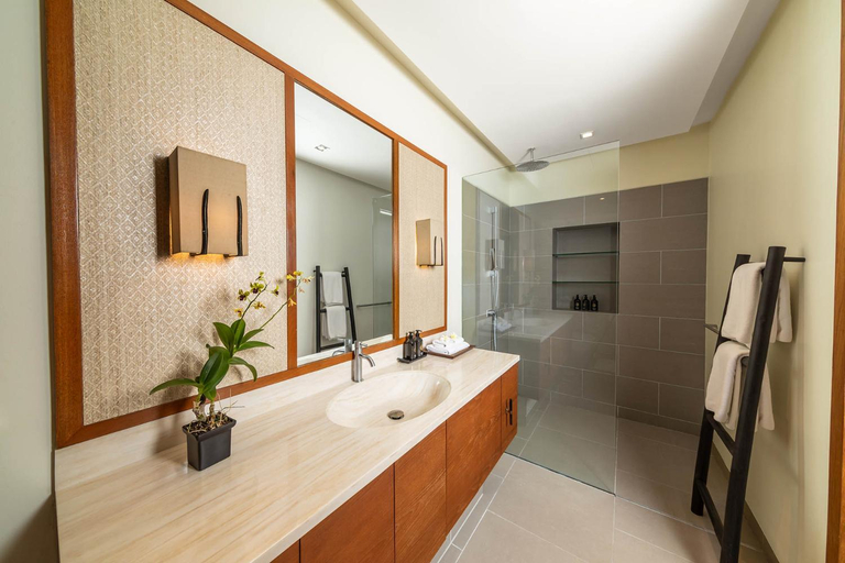 Bathroom 3, Villa Analaya, Phuket Island