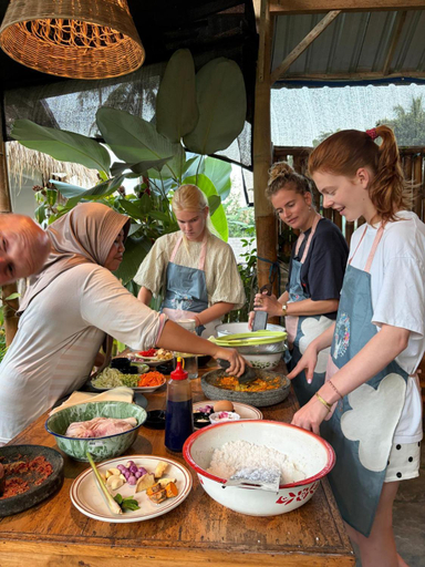 Food & Drinks 4, Stay Together, Lombok