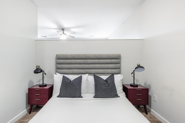 Bedroom 3, CozySuites MusicRow Astonishing Studio! 52, Davidson