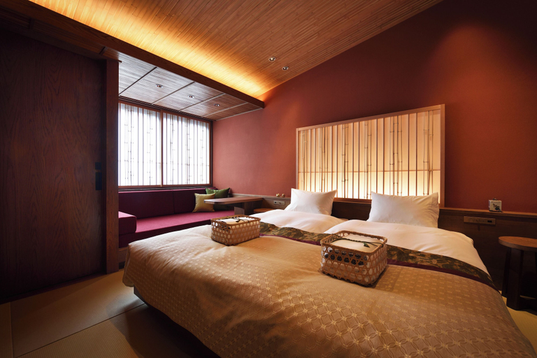 Room 4, Hyakurakusou Annex Higashi Chyaya, Kanazawa