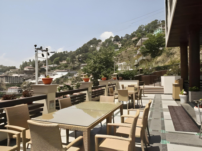 Food & Drinks 5, Royal Orchid Fort Resort, Dehradun
