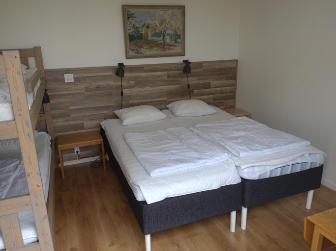 Bedroom 2, Kungshamns Vandrarhem, Sotenäs