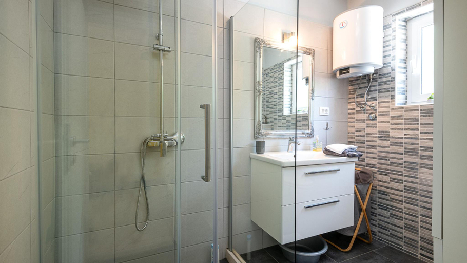 Bathroom 5, House Arkulin by Villas Guide, Konavle