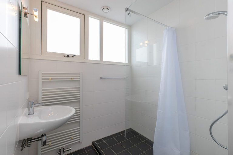 Room 4, Zonnedorp 21 Beach Villa Joya Renesse Luxury Beach Villa With Sauna, Schouwen-Duiveland